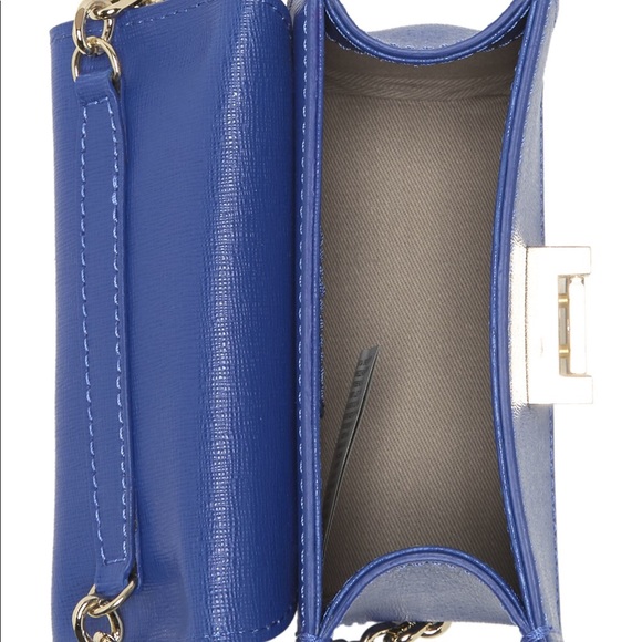 ⭐️SOLD⭐️Versace Collection Saffiano Leather Bag - Picture 4 of 8